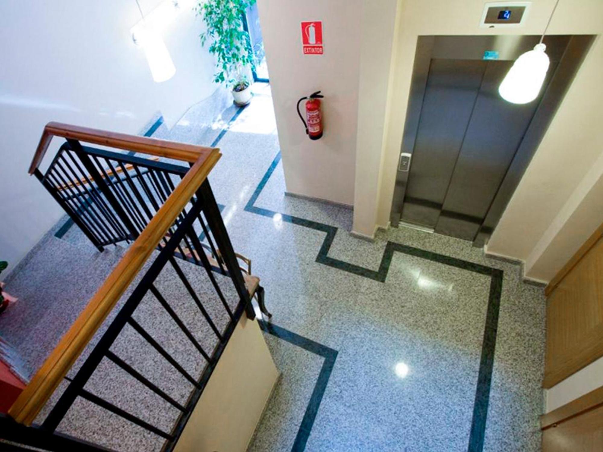 Apartamentos Senorio De Haro 3000 ภายนอก รูปภาพ