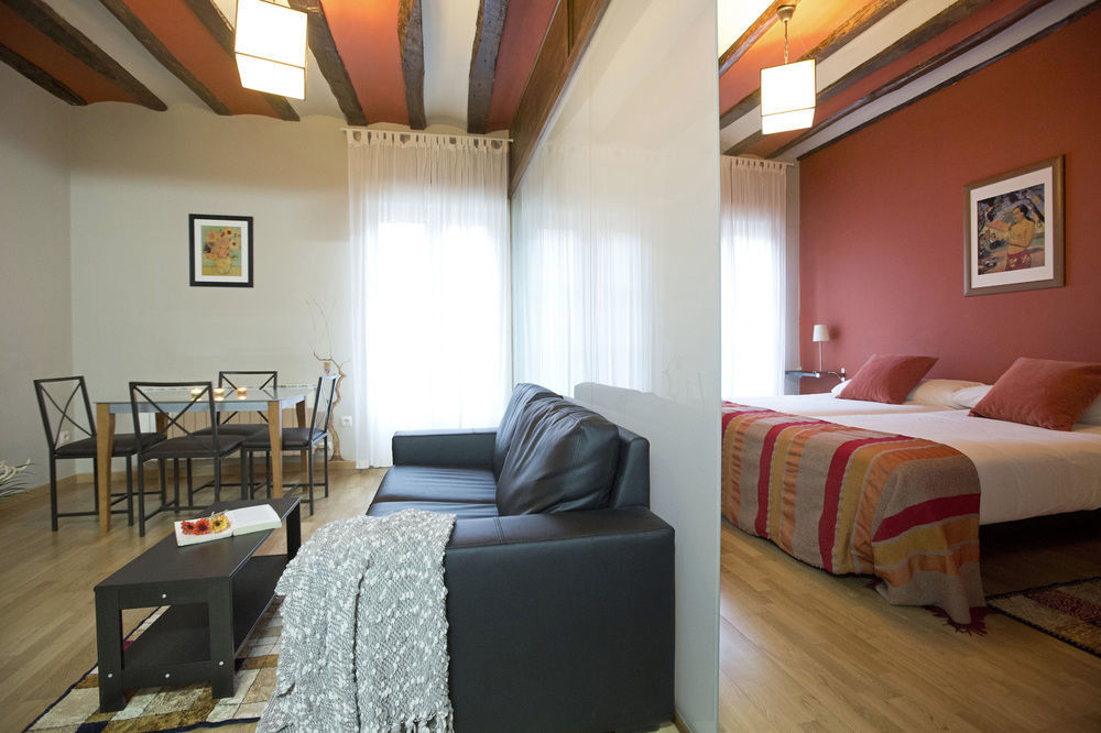 Apartamentos Senorio De Haro 3000 ภายนอก รูปภาพ